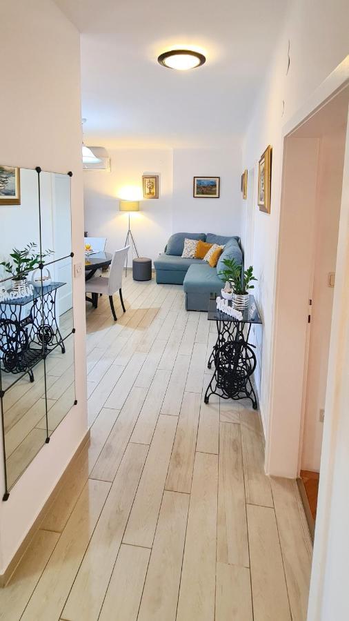 Apartment Sara Poljud Σπλιτ Εξωτερικό φωτογραφία