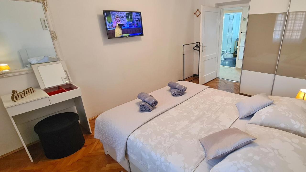 Apartment Sara Poljud Σπλιτ Εξωτερικό φωτογραφία